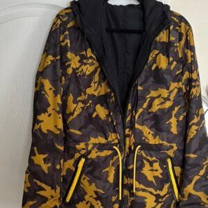 Coach MENS Reversible Black YELLOW CAMO Utility Jacket-M-RARE!
